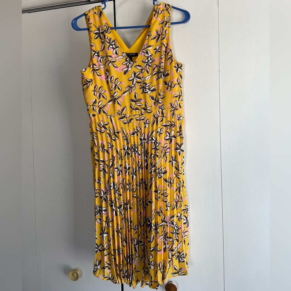 Floral Yellow Sleeveless Dress